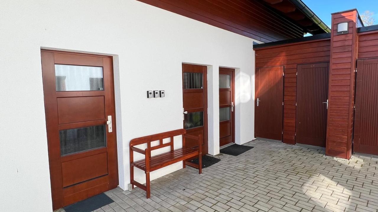 Apartmany Jura Nová Pec Exterior foto